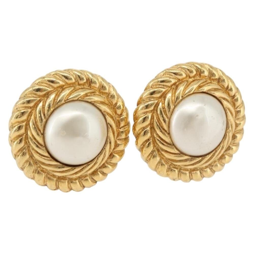 Chanel Earring Metal Gold CC